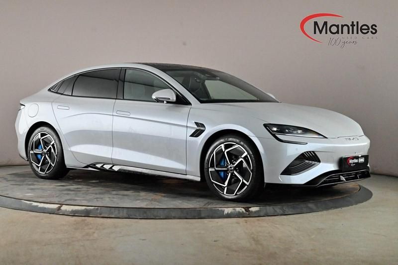 Grey Used 2025 BYD Seal Sedan | £33,195 (A bit pricey) - Image 1/4