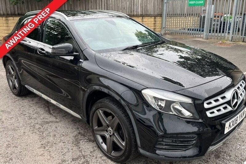 Black Used 2018 Mercedes GLA200 AMG line SUV | £13,495 (Fair price) - Image 1/1