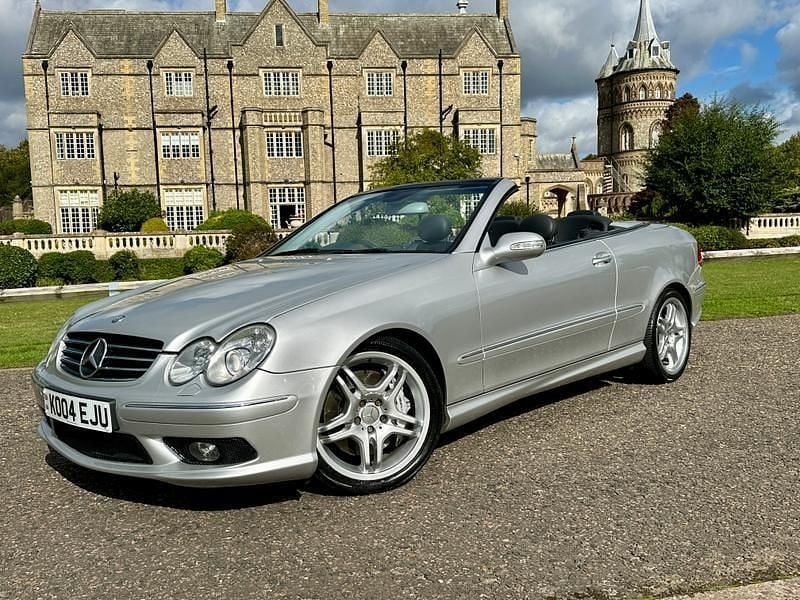 Used Mercedes CLK55 AMG AMG 367 HP (269 kW) 2004 Silver Cabriolet