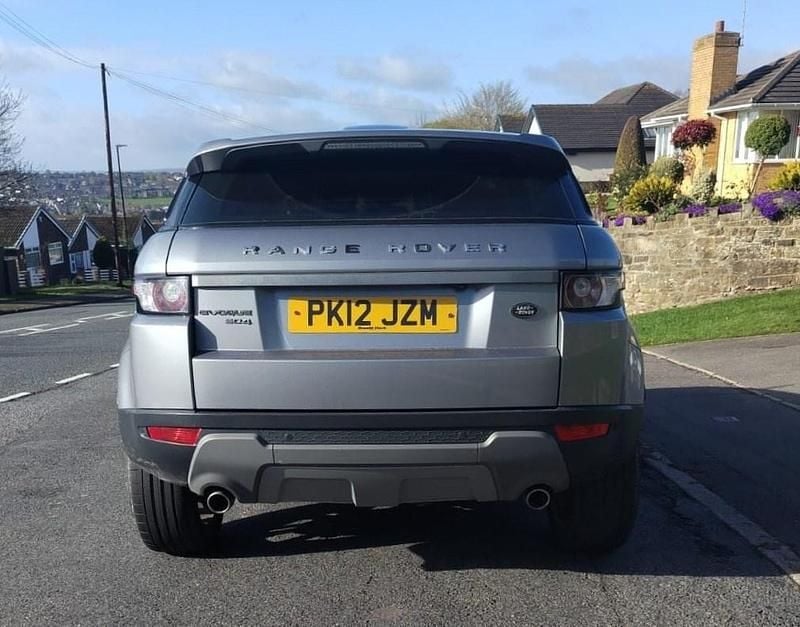Begagnad Land Rover Range Rover evoque Pure 2012 Grå SUV