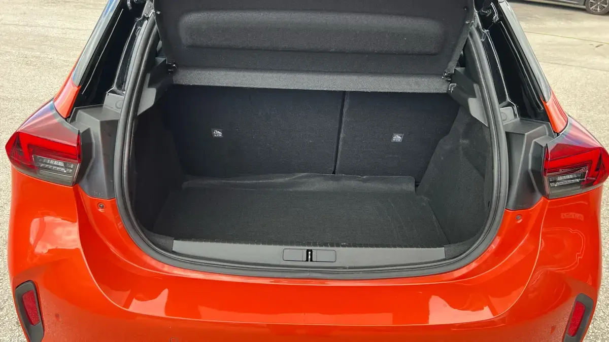 Used Vauxhall Corsa SRi 101 HP (74 kW) 2021 Orange Hatchback