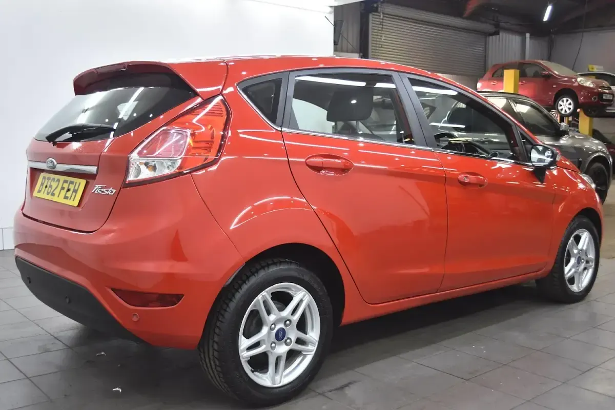Used Ford Fiesta Zetec 2013 Red Hatchback