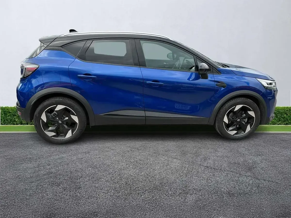 Used Renault Captur Techno 91 HP (66 kW) 2025 Blue/black SUV