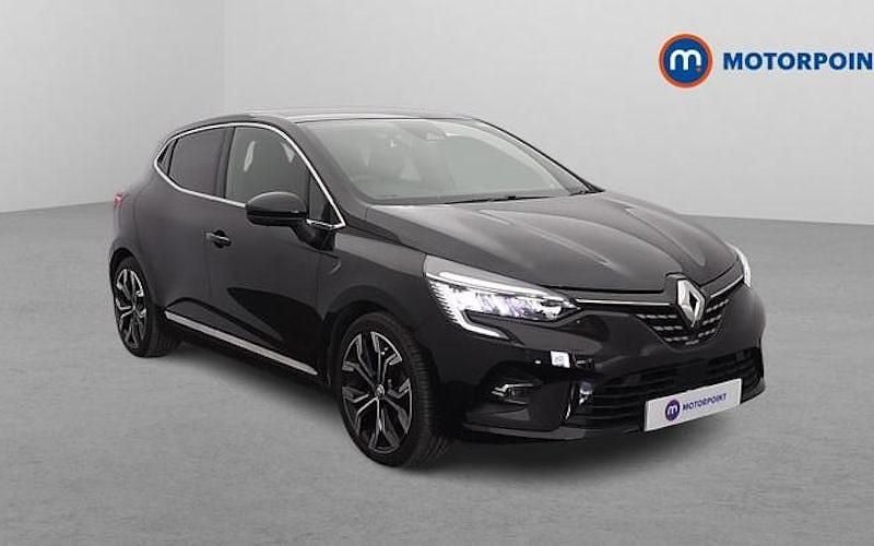 Used Renault Clio V Techno 145 HP (106 kW) 2022 Black Hatchback