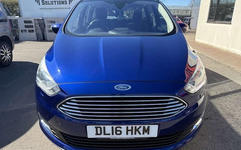 Käytetty Ford C-MAX Titanium X 120 HP (88 kW) 2019 Tila-auto