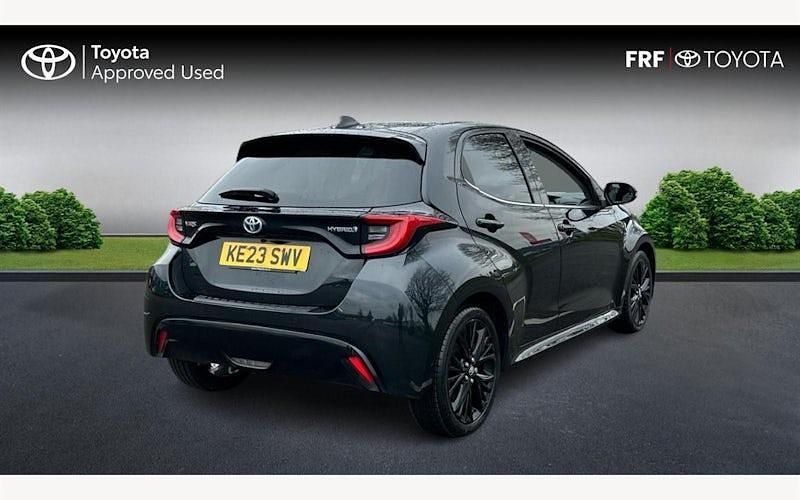 Used Toyota Yaris Hybrid 116 HP (85 kW) 2025 Hatchback