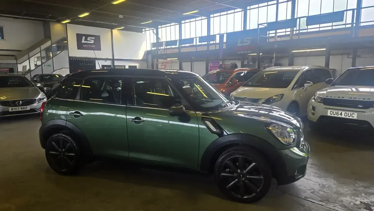 Used Mini Cooper S 2014 Green Hatchback