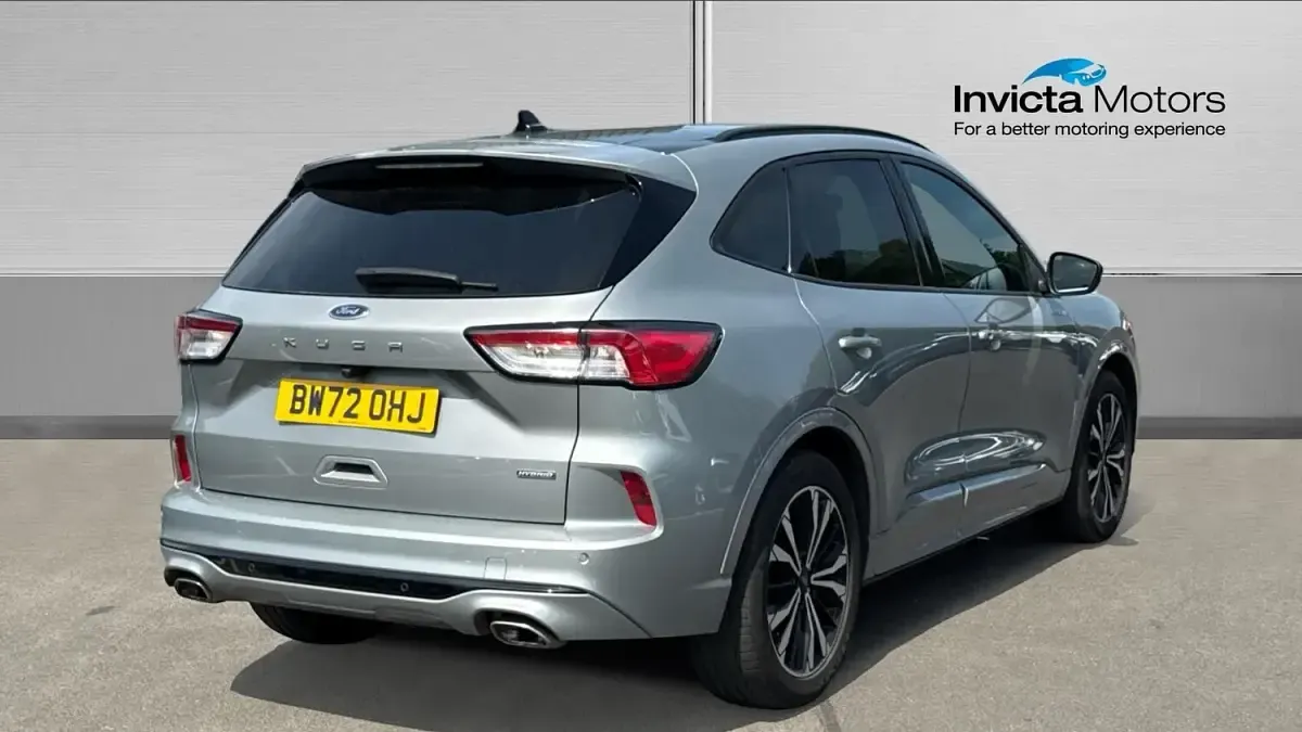 Used Ford Kuga ST-Line X 190 HP (139 kW) 2023 Silver SUV