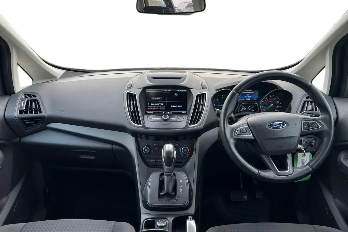 Used Ford Grand C-Max Zetec 120 HP (88 kW) 2016 Black MPV