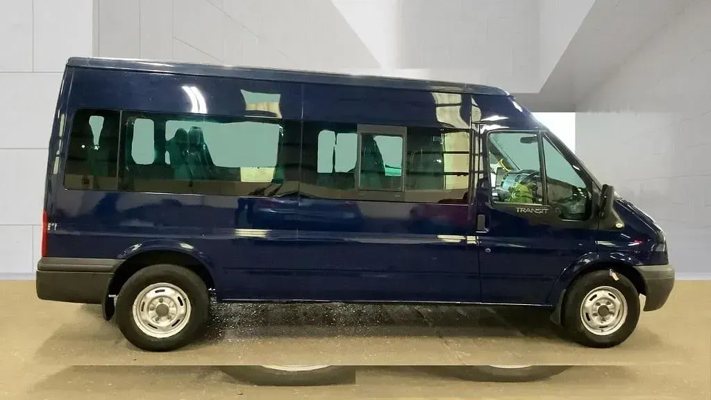 Used Ford Transit 133 HP (97 kW) 2013 Blue Van