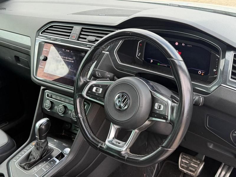 Used VW Tiguan R-line 2019 White SUV