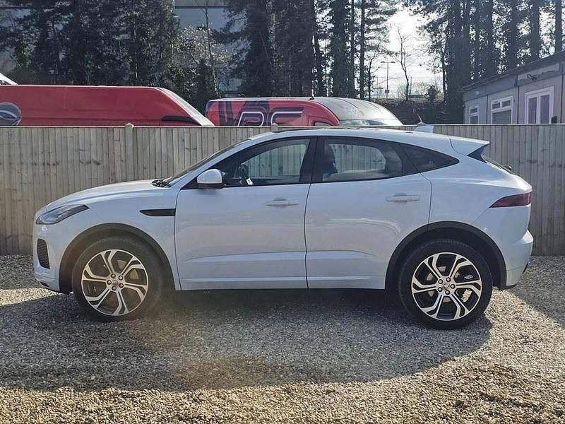 Used Jaguar E-Pace SE 249 HP (183 kW) 2018 White SUV