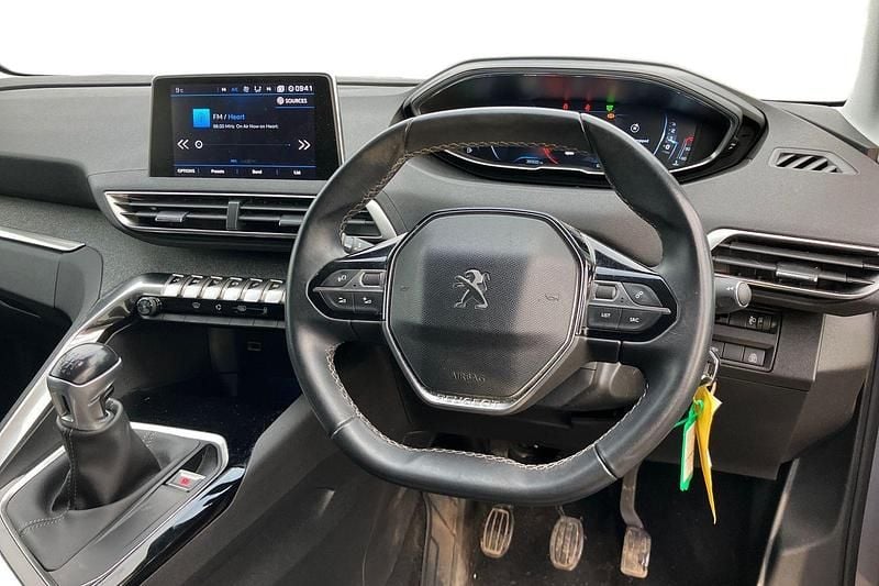 Used Peugeot 3008 Allure 2018 Grey SUV