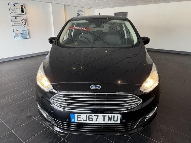 Used Ford C-MAX Titanium 2017 Black MPV