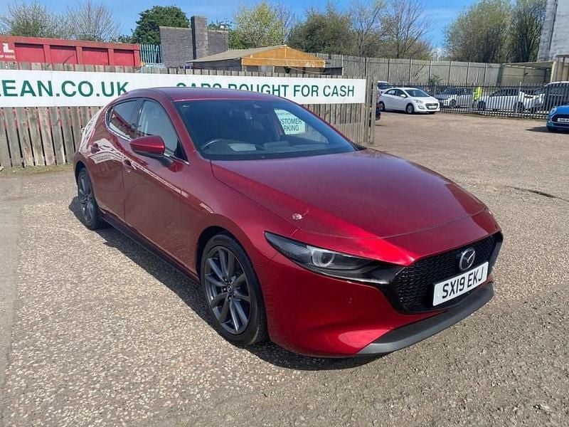 Used Mazda 3 Inclusive 122 HP (89 kW) 2019 Red Hatchback