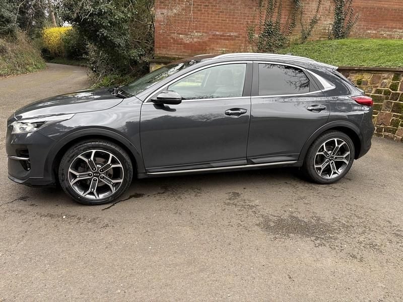 Used Kia XCeed 140 HP (102 kW) 2020 Grey SUV