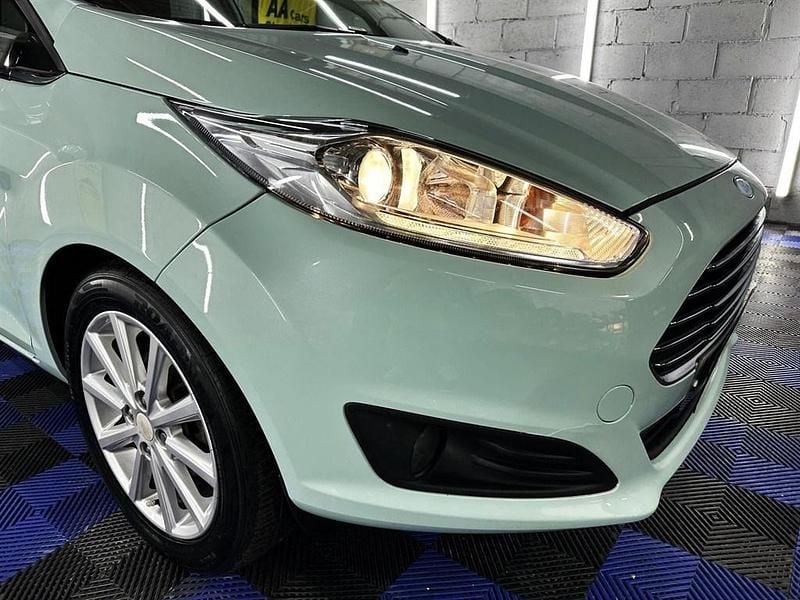 Used Ford Fiesta Titanium 2017 Green Hatchback