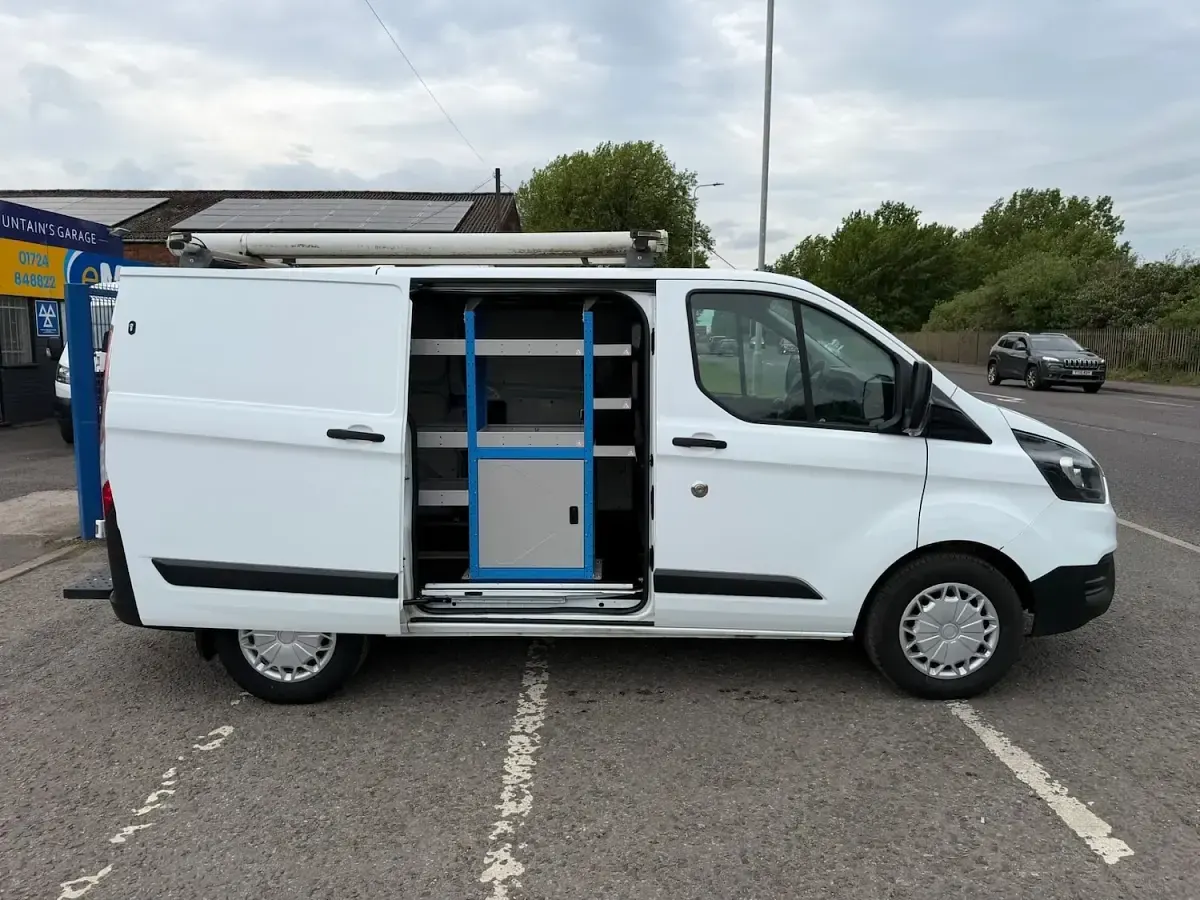 Used Ford Transit Custom 2019 White
