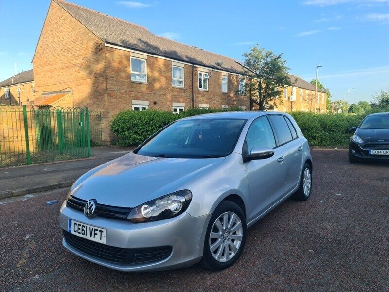 Silver Used 2011 VW Golf VI Hatchback | £2,390 (Good price) - Image 1/4