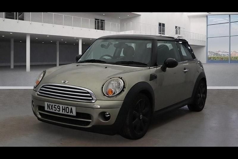 Silver Used 2009 Mini Cooper D Hatch Hatchback | £2,350 (Fair price) - Image 1/1