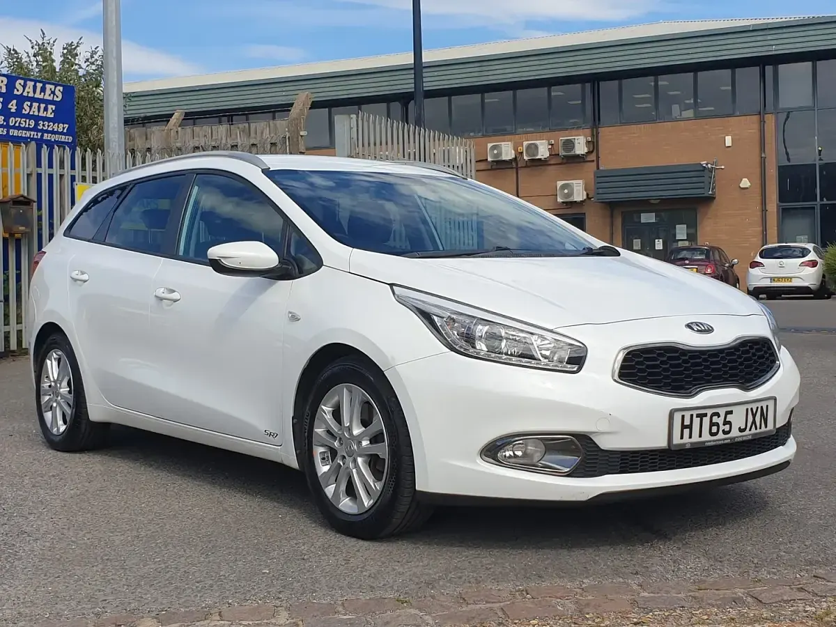 Used Kia Ceed Sportswagon 98 HP (72 kW) 2016 White Estate