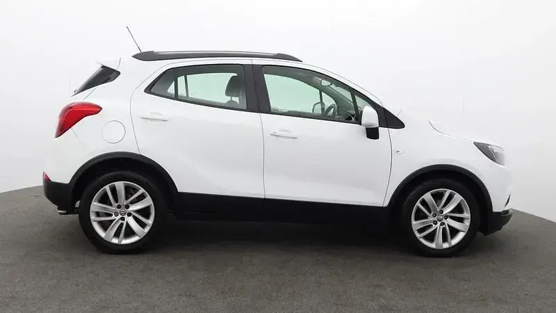 Second-hand Vauxhall Mokka X Active 140 CP (102 kW) 2016 Alb SUV