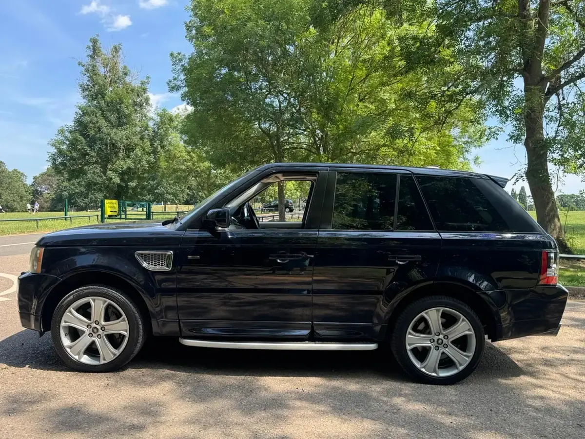 Used Land Rover Range Rover Sport HSE 272 HP (200 kW) 2007 Blue SUV