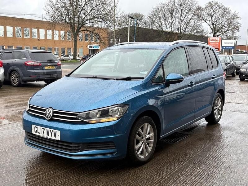 Used VW Touran SE 2017 Atlantic blue MPV