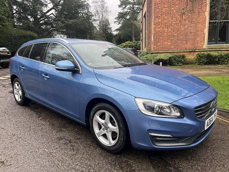 Used Volvo V60 SE 2014 Blue Estate