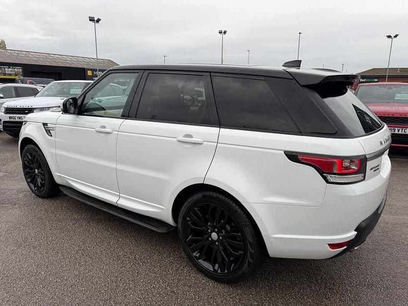 Used Land Rover Range Rover Sport HSE 306 HP (225 kW) 2017 White SUV
