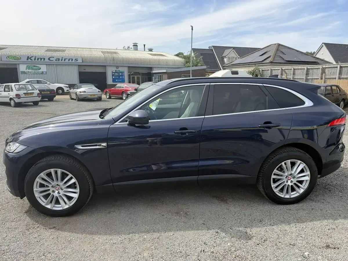 Used Jaguar F-Pace Portfolio 2018 Blue SUV