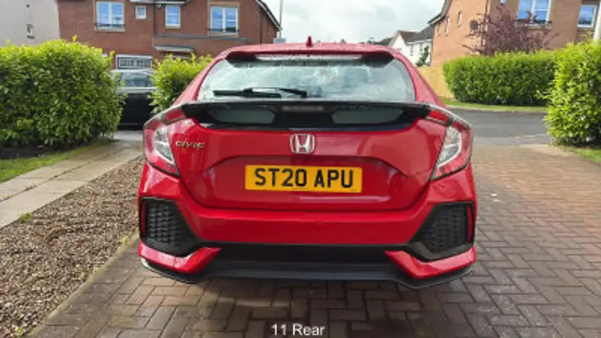 Used Honda Civic SE 2020 Red Hatchback