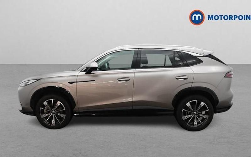 Begagnad MG HS SE 224 HK (164 kW) 2025 Silver SUV