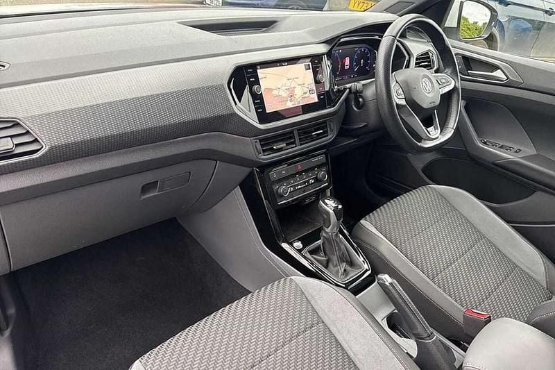 Used VW T-Cross R-line 115 HP (84 kW) 2019 White SUV