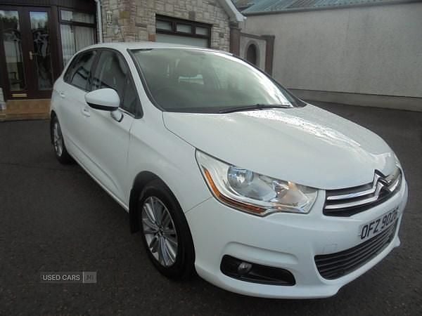 White Used 2013 Citroën C4 VTR Sport Hatchback | £3,250 (A bit pricey) - Image 1/4