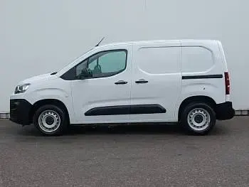 Used Citroën Berlingo 100 HP (73 kW) 2024 White MPV