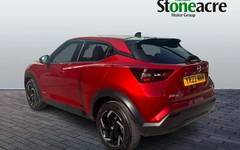 Used Nissan Juke N-Connecta 143 HP (105 kW) 2025 Red SUV
