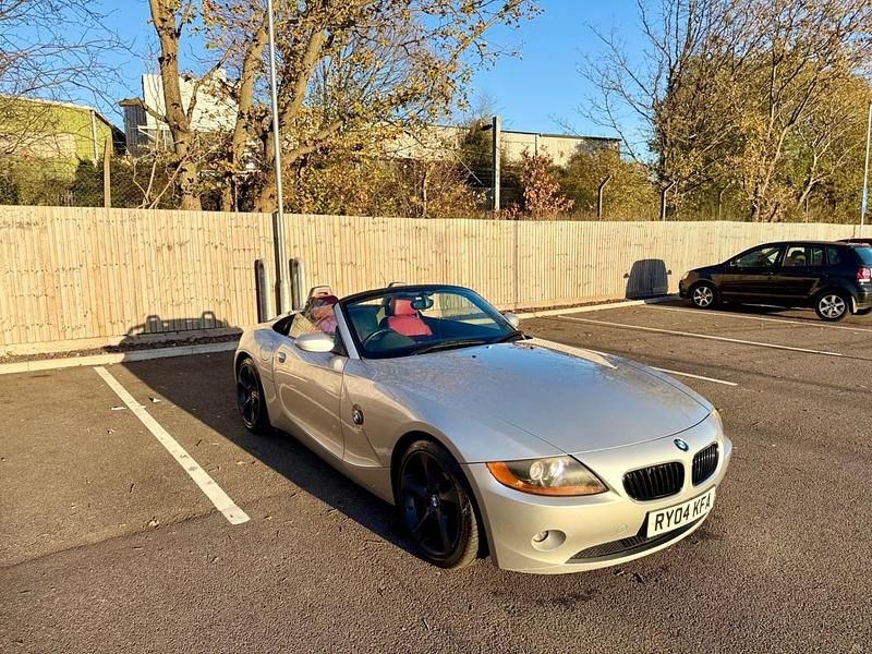Used BMW Z4 192 HP (141 kW) 2004 Silver Cabriolet
