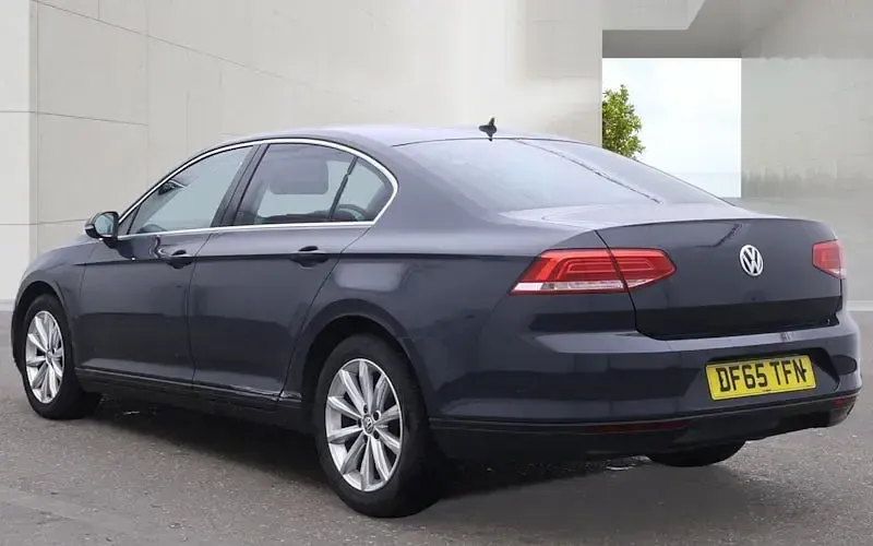 Used VW Passat Business 120 HP (88 kW) 2019 Sedan