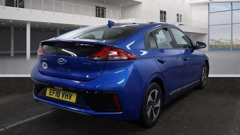 Used Hyundai Ioniq SE 141 HP (103 kW) 2018 Blue Hatchback