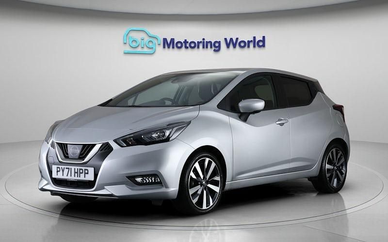 Begagnad Nissan Micra S 92 HK (67 kW) 2022 Silver Halvkombi