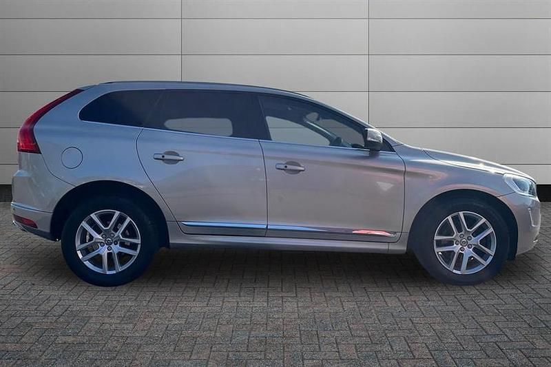 Used Volvo XC60 SE Lux 190 HP (139 kW) 2017 Other SUV