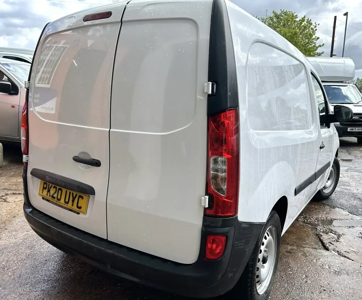 Used Mercedes Citan 109 94 HP (69 kW) 2020 White MPV