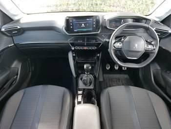 Used Peugeot 208 Allure+ 100 HP (73 kW) 2023 Yellow Hatchback