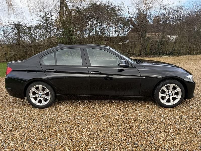 Used BMW 316 Comfort Edition 2012 Black Sedan