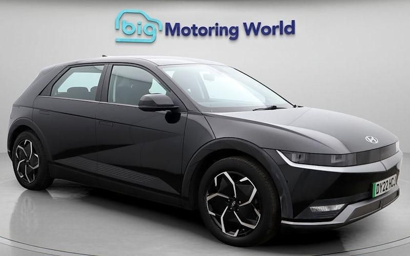 Used Hyundai Ioniq SE 125 kW (170 HP) 2022 Black Hatchback