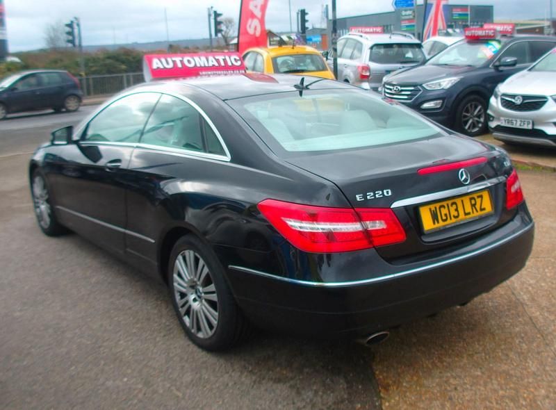 Used Mercedes A220 SE 2013 Black Coupe