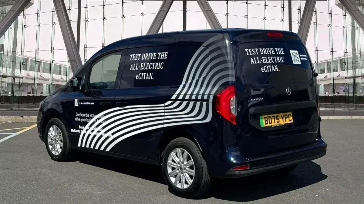 New Mercedes eCitan Premium 89 kW (122 HP) 2025 Blue Van