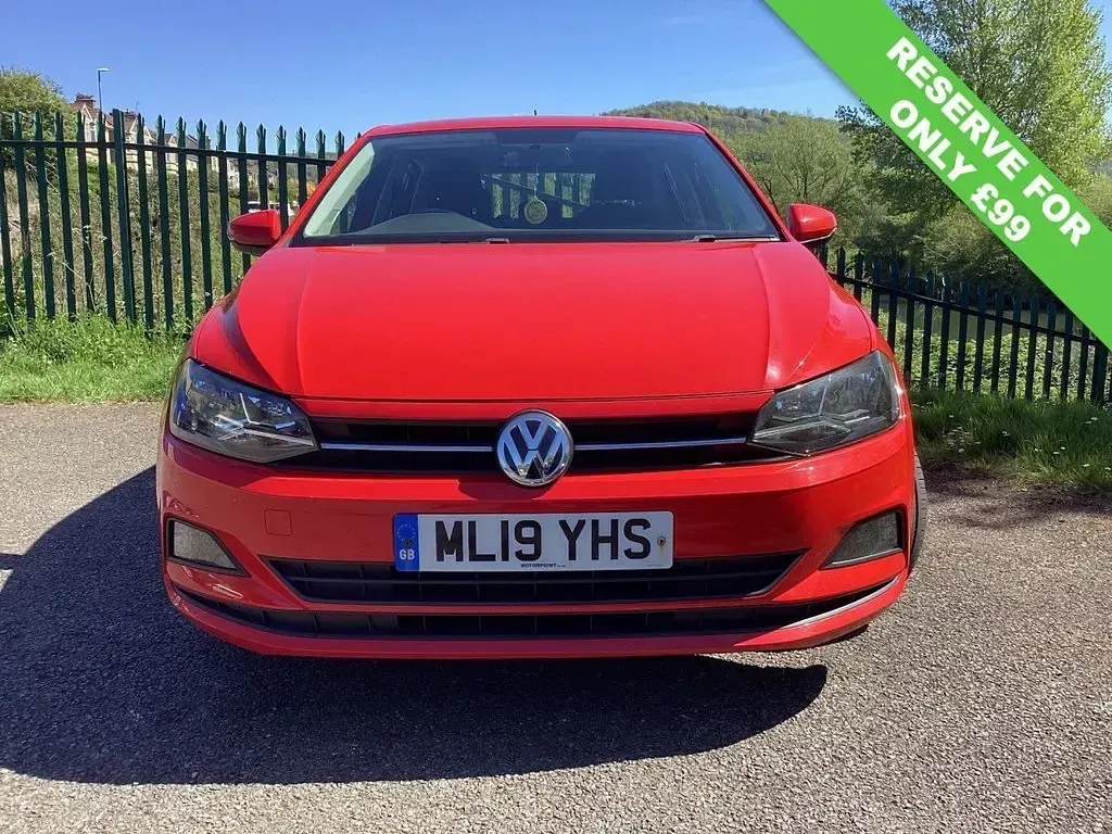 Used VW Polo SE 80 HP (58 kW) 2019 Red Hatchback
