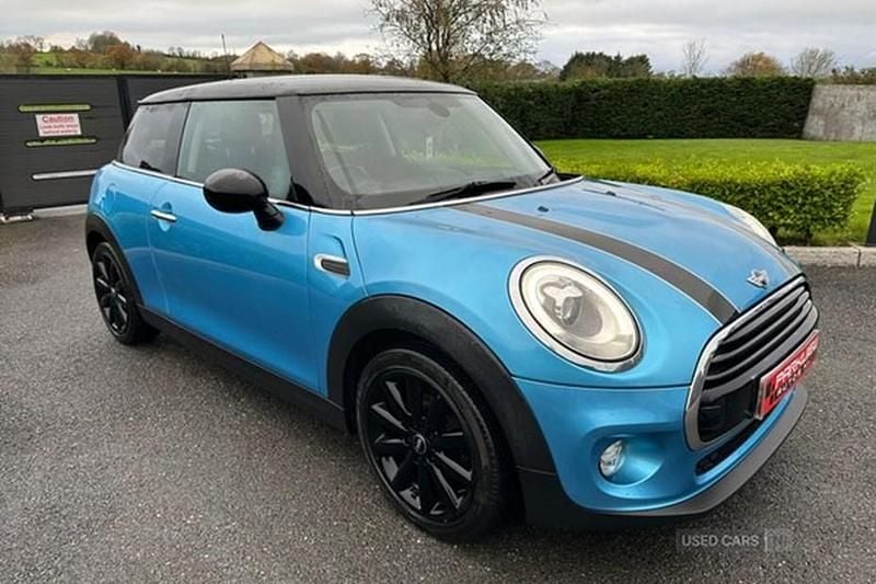 Blue Used 2016 Mini Cooper D Hatch Hatchback | £5,995 (Fair price) - Image 1/1